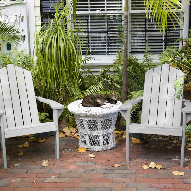 CHALKY FINISH GARDEN FURNITURE PAINT Hadjiyiannis